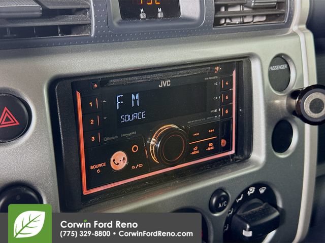 Used 2010 Toyota FJ Cruiser 4WD image 13