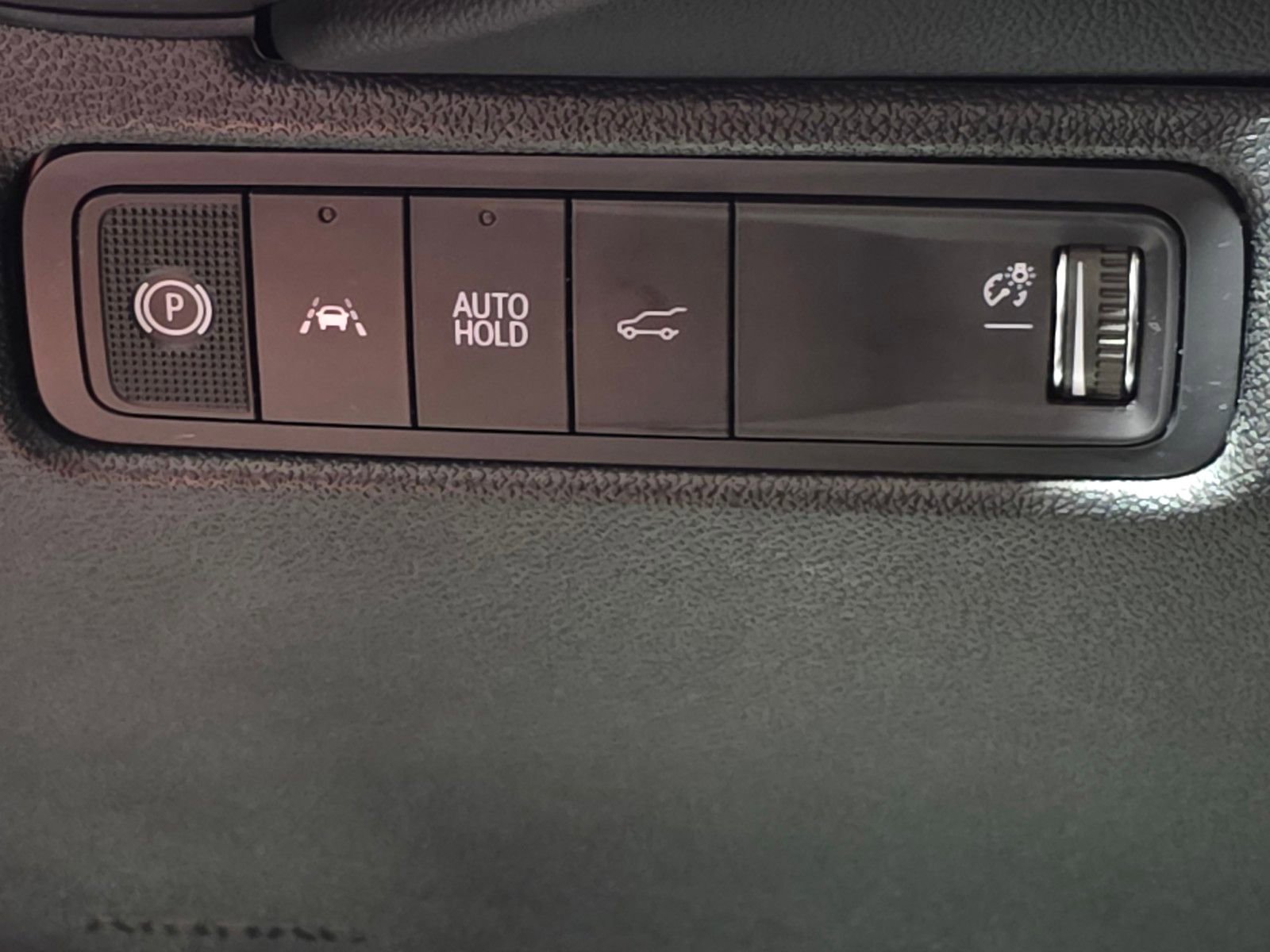 Used 2025 Chevrolet Equinox EV RS w/ Convenience Package II image 35