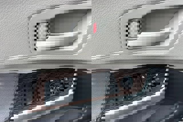 Used 2023 Toyota Sienna LE image 12