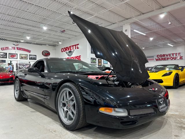 Used 2004 Chevrolet Corvette Z06 w/ Memory Package RWD image 23
