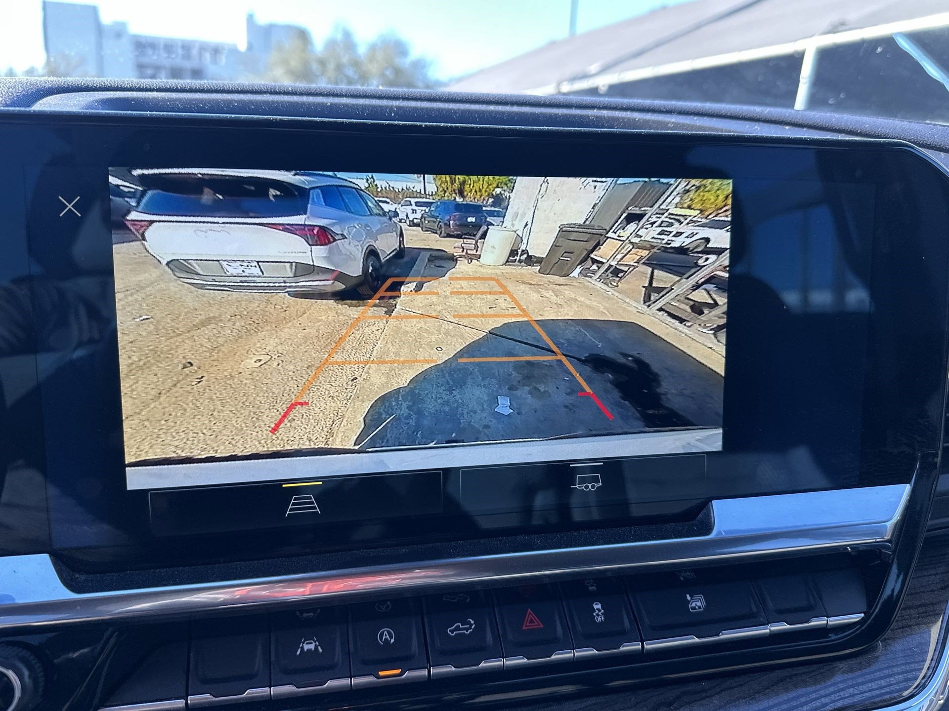 Used 2025 Chevrolet Silverado 1500 LT image 20