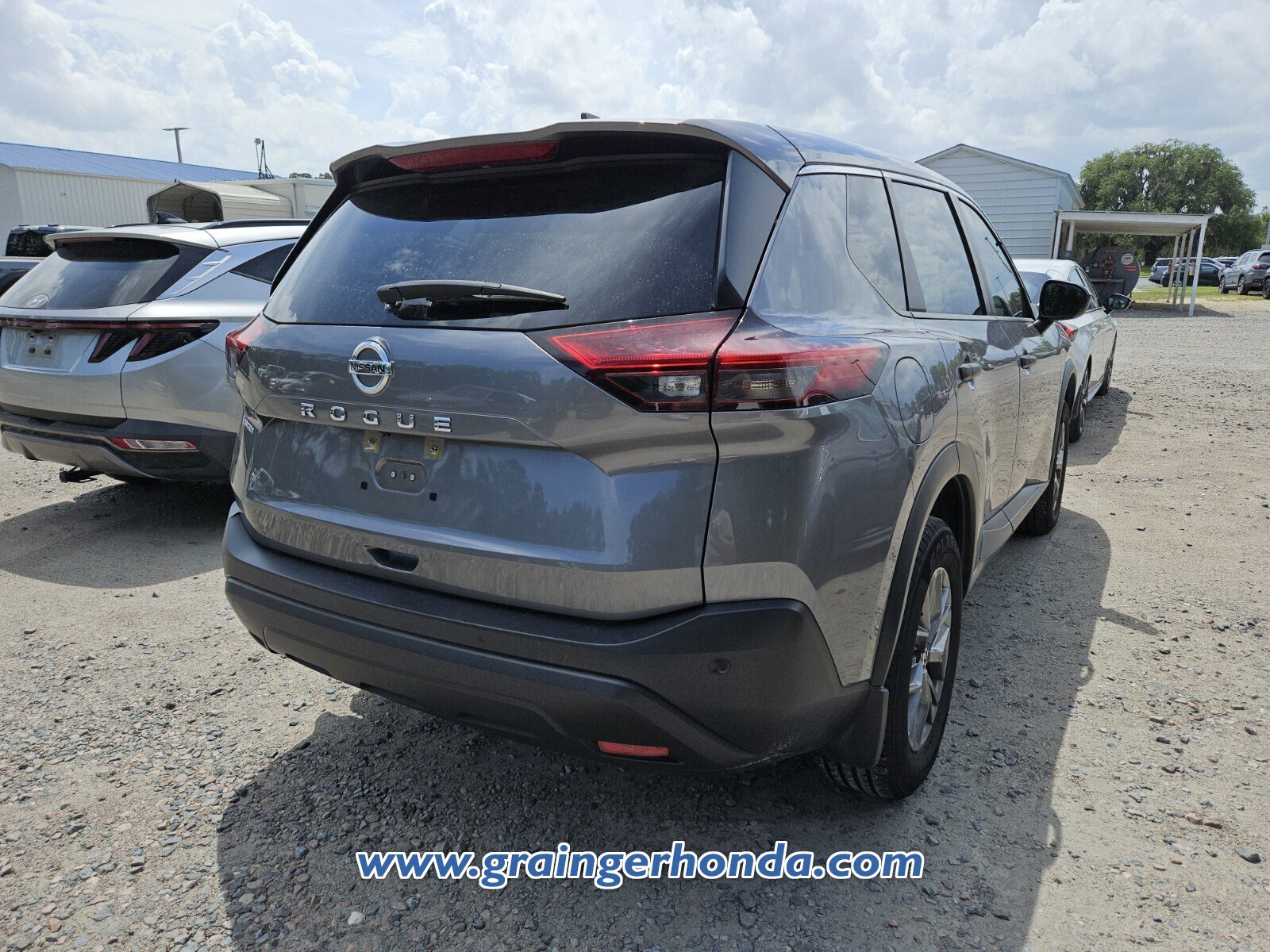 Used 2021 Nissan Rogue S FWD image 6