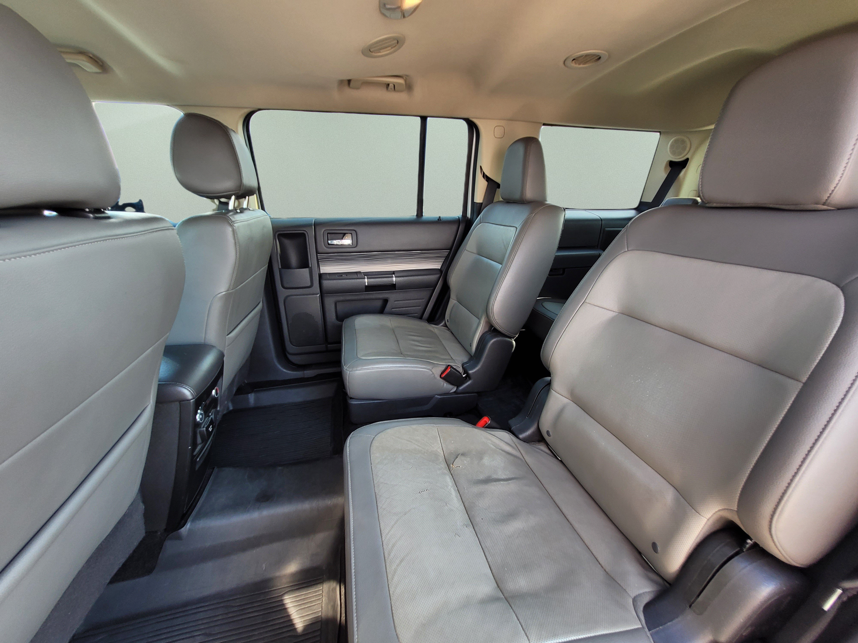 Used 2019 Ford Flex Limited w/ Equipment Group 303A AWD/4WD image 17