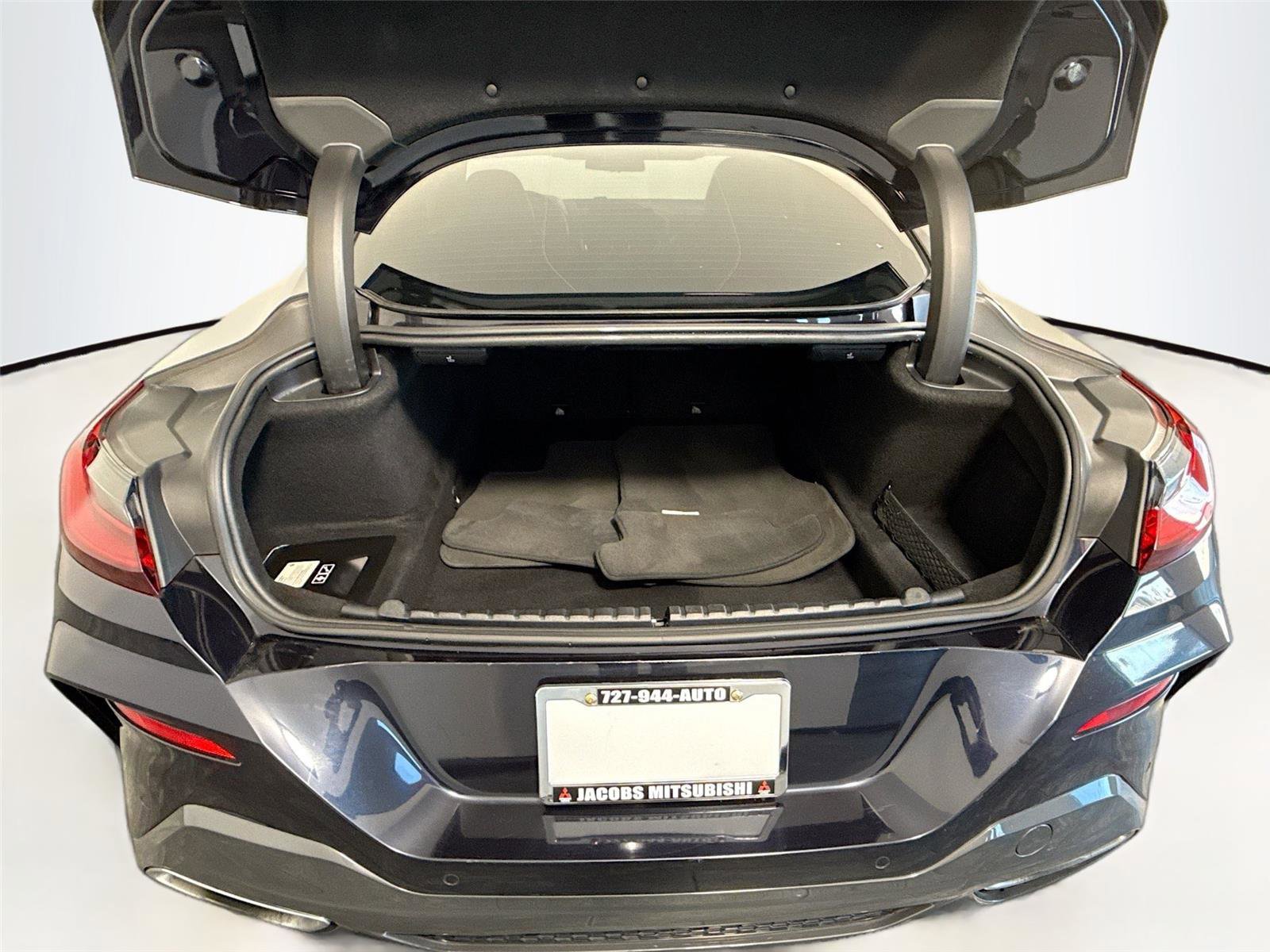 Used 2022 BMW 840i Coupe w/ Driving Assistance Package image 12