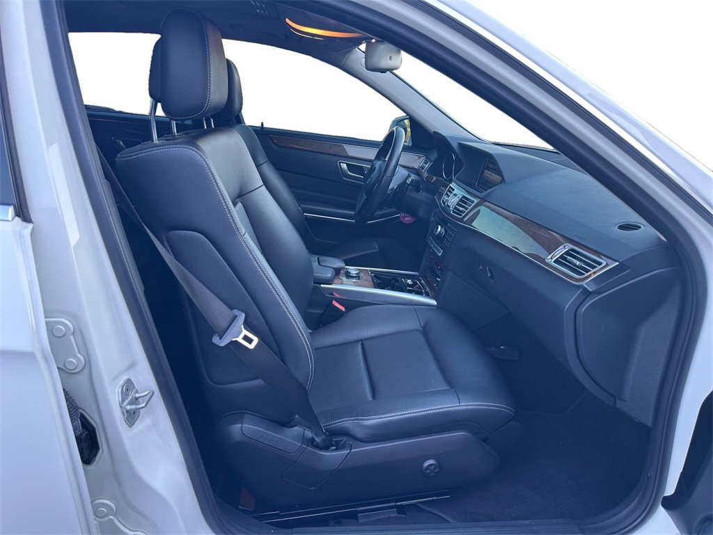 Used 2014 Mercedes-Benz E 350 Sedan image 11