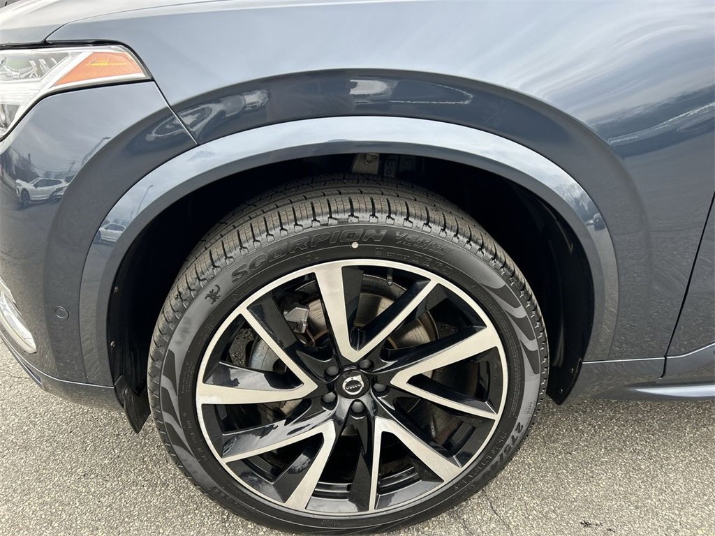 Used 2023 Volvo XC90 B6 Plus w/ Protection Package Premier image 10