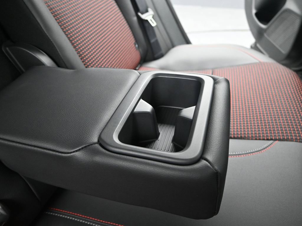 Certified 2026 Nissan Kicks SR w/ Cold Weather Package FWD image 16