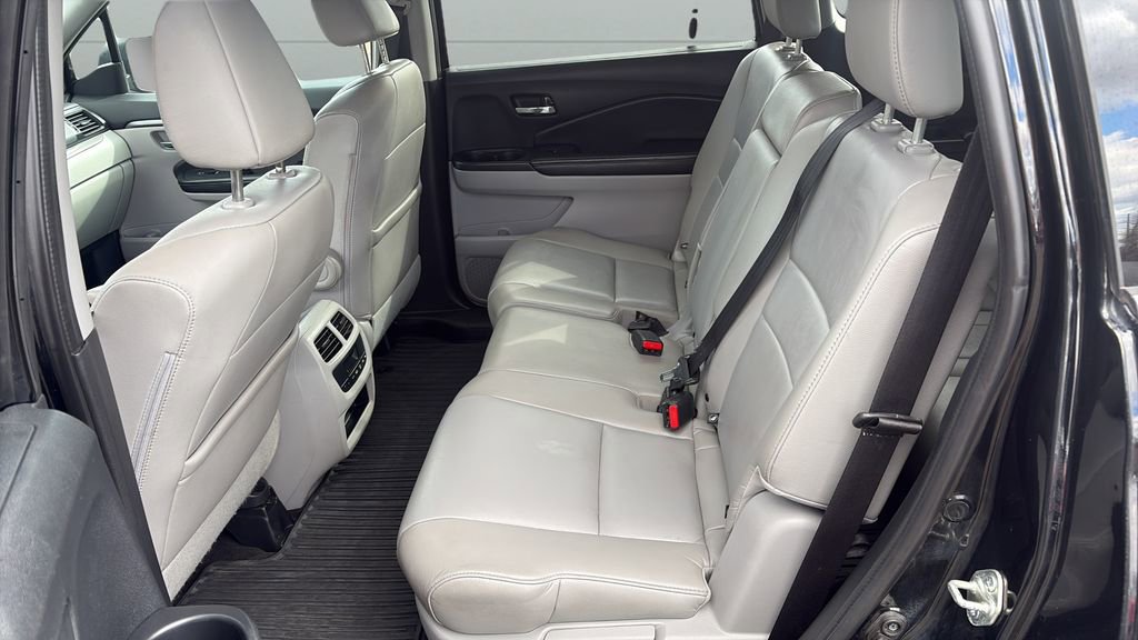 Used 2016 Honda Pilot EX-L image 11