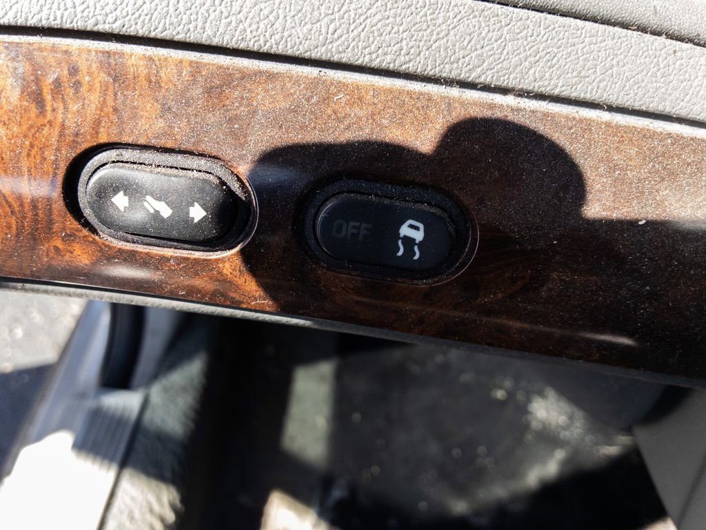 Used 2005 Mercury Grand Marquis LSE image 24