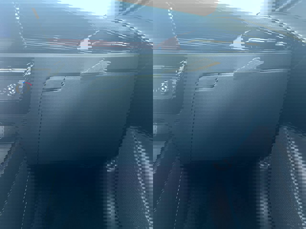 Certified 2023 Kia Niro EX image 34