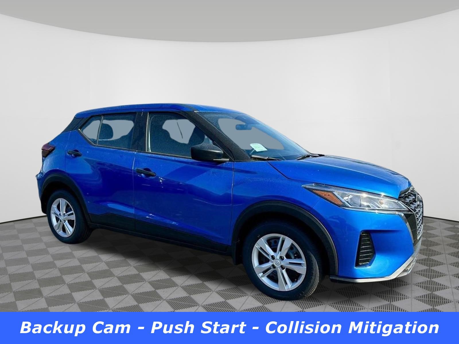 Certified 2025 Nissan Kicks Play S FWD image 2