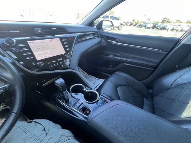 Used 2019 Toyota Camry XLE image 13