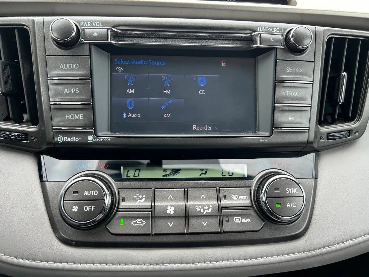 Used 2014 Toyota RAV4 XLE FWD image 26