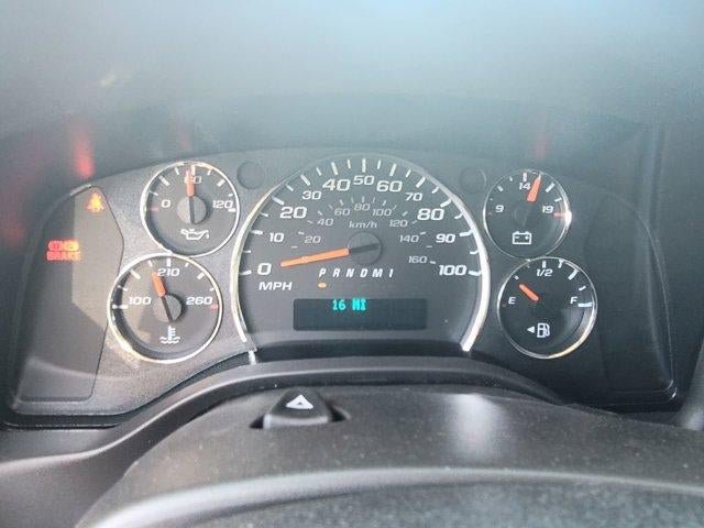 New 2026 Chevrolet Express 2500 w/ Driver Convenience Package RWD image 12
