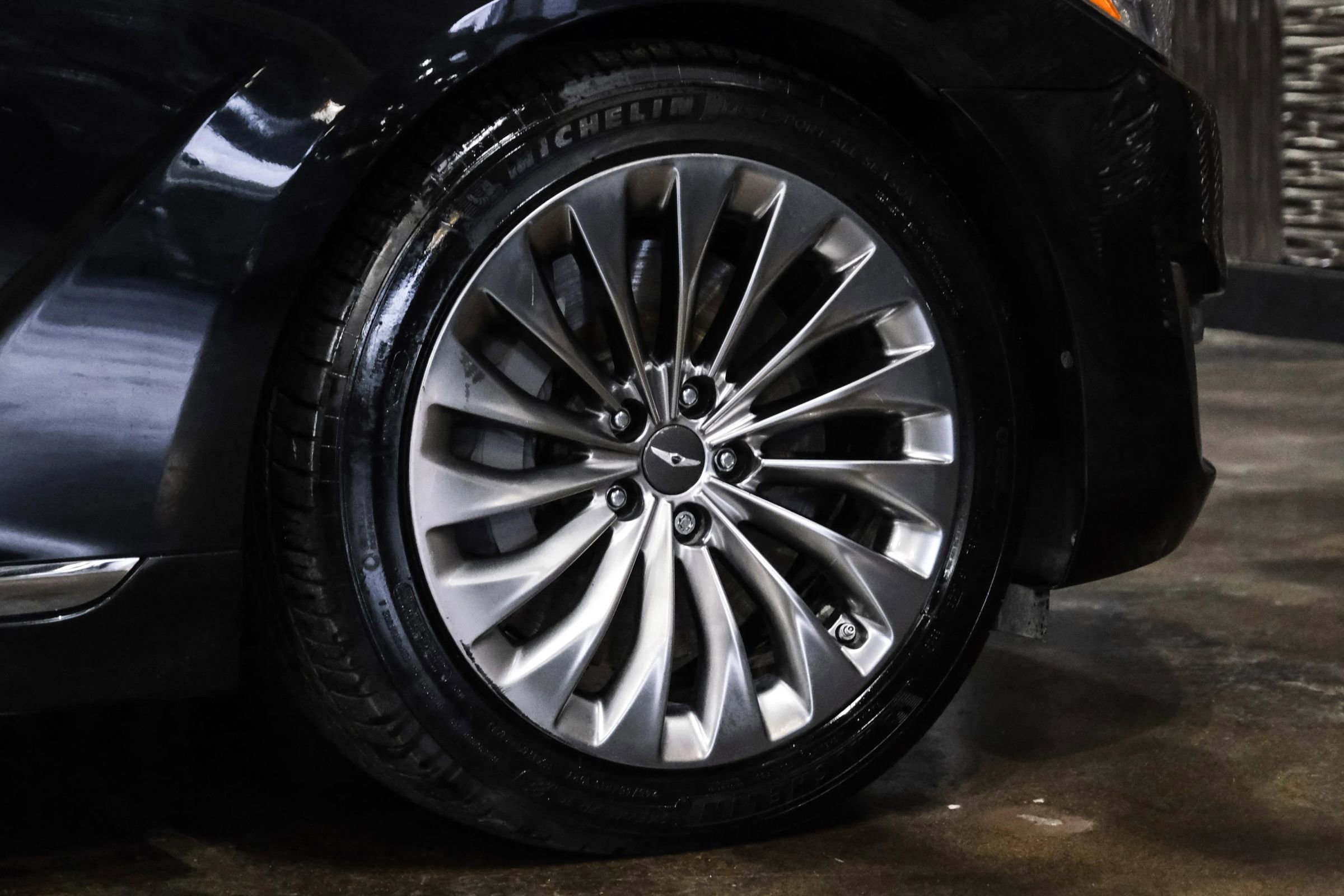 Used 2019 Genesis G90 5.0 Ultimate RWD image 59