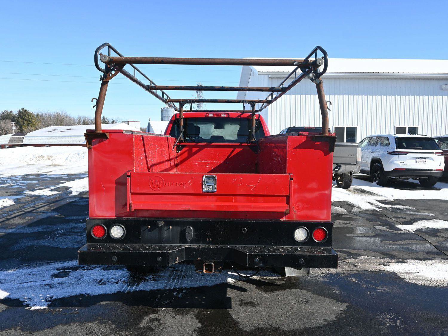 Used 2018 RAM 3500 Tradesman w/ Chrome Appearance Group image 4