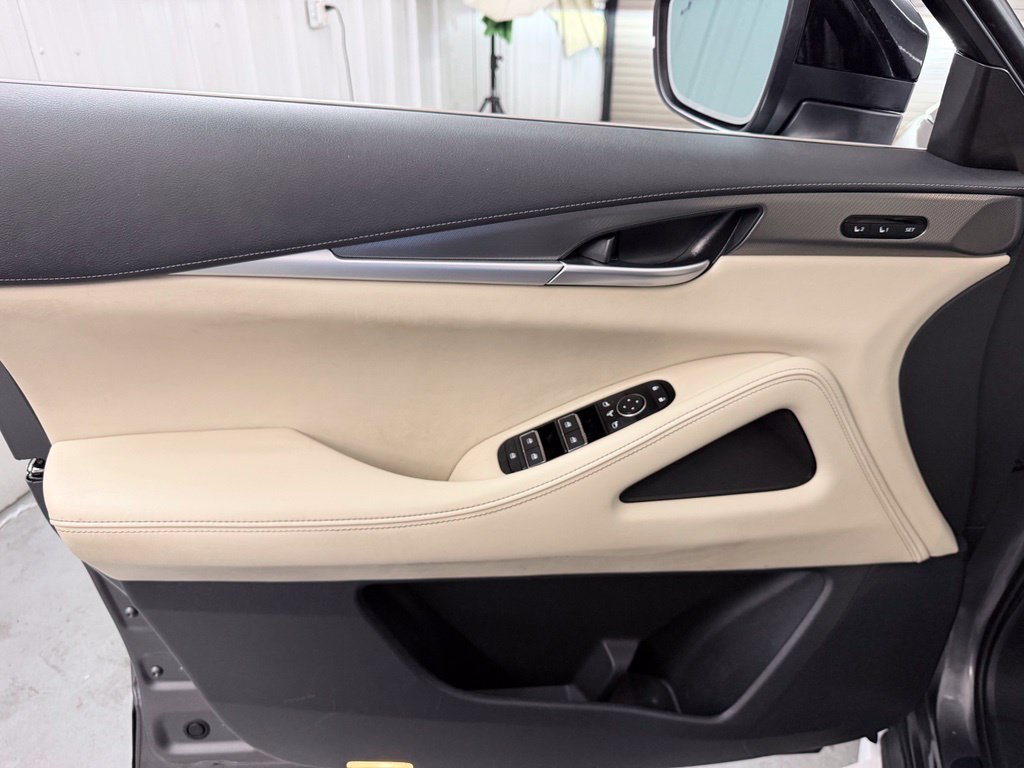 Certified 2024 INFINITI QX60 Luxe w/ Cargo Package FWD image 13