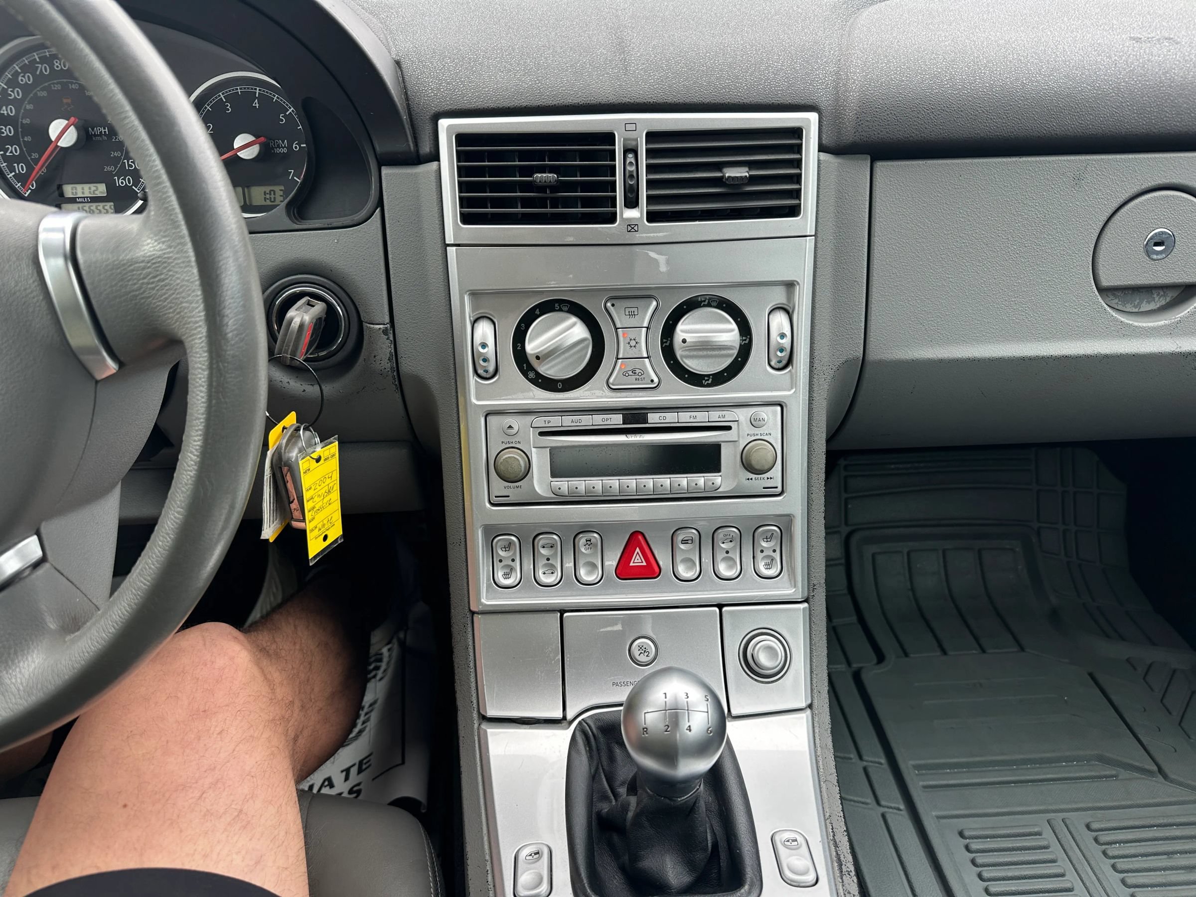 Used 2004 Chrysler Crossfire Coupe RWD image 11