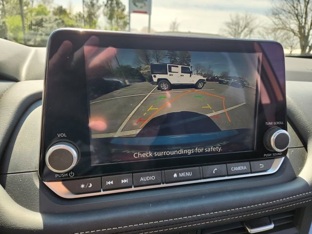 Certified 2024 Nissan Rogue SV w/ SV Premium Package FWD image 24