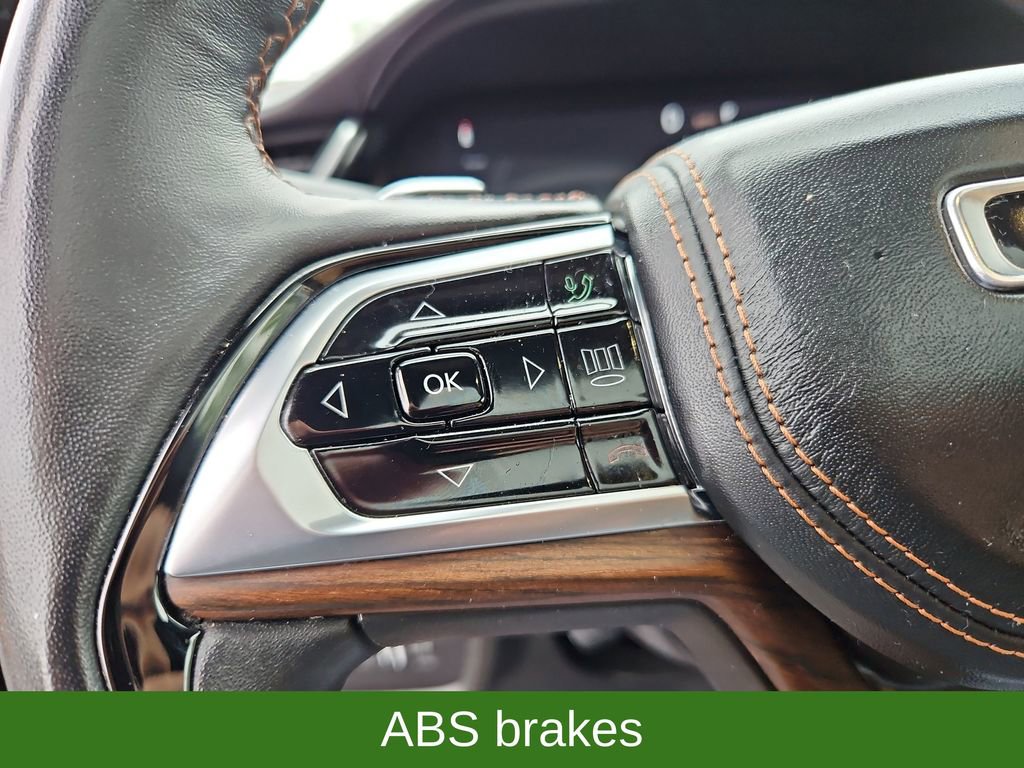 Used 2022 Jeep Grand Cherokee Summit AWD/4WD image 11