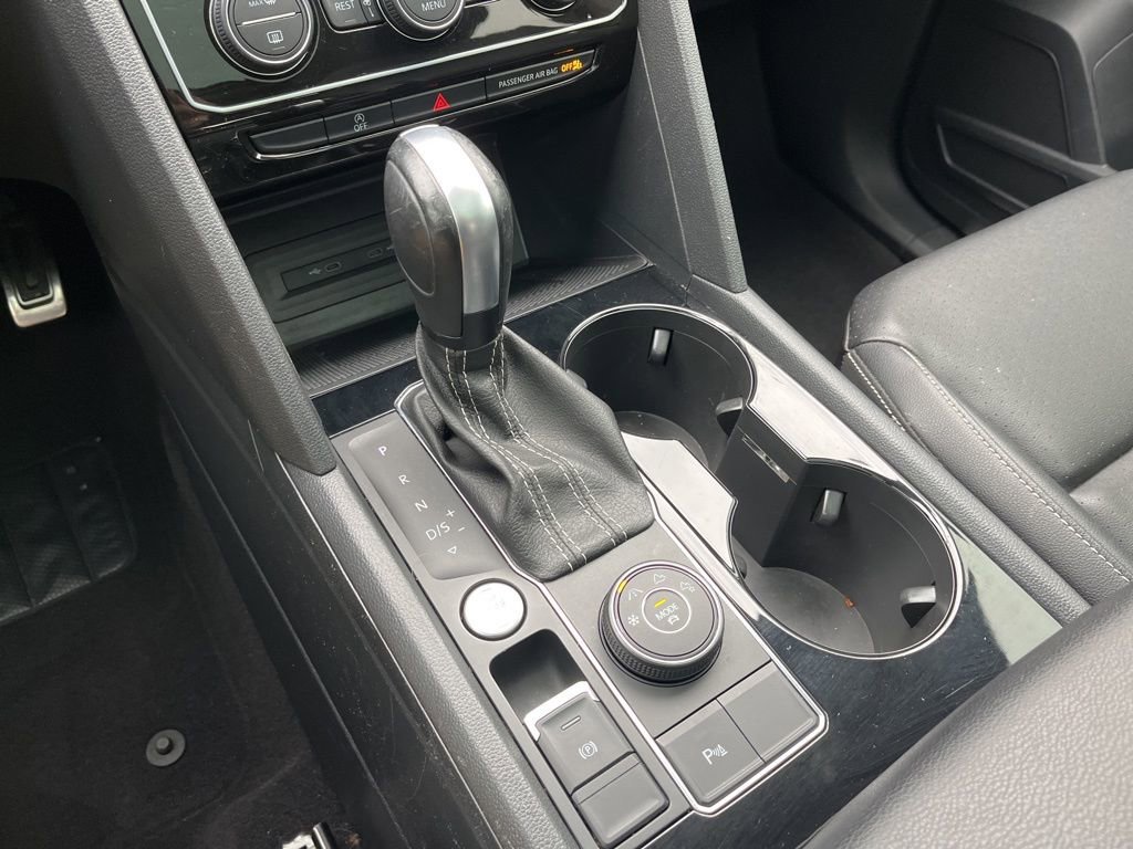 Used 2023 Volkswagen Atlas SEL R-Line image 19