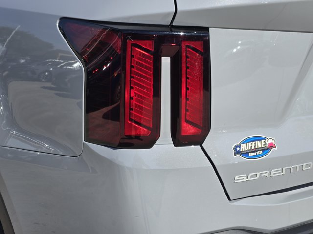 Certified 2026 Kia Sorento S FWD image 14