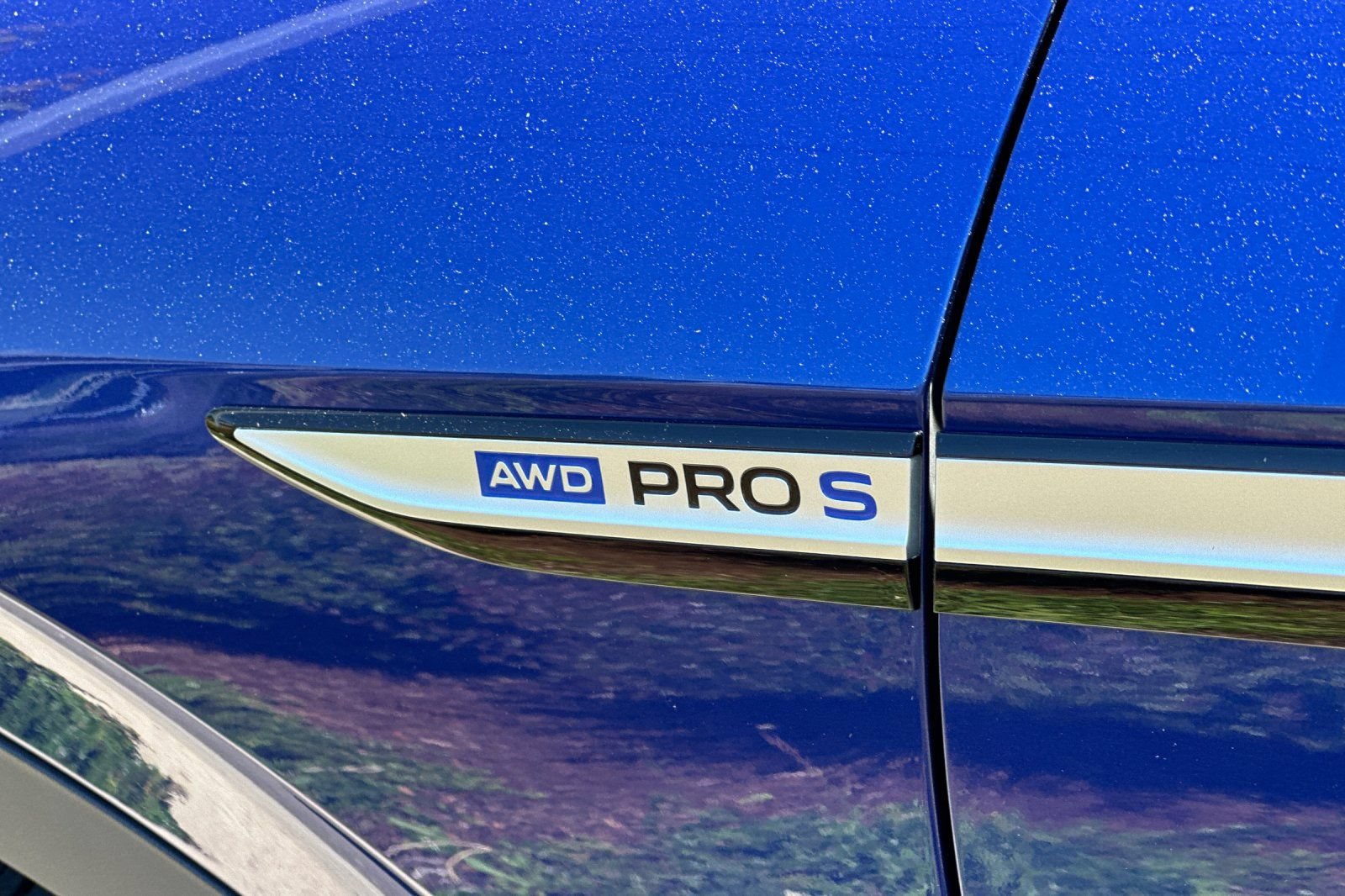 Used 2022 Volkswagen ID.4 Pro S AWD/4WD image 33