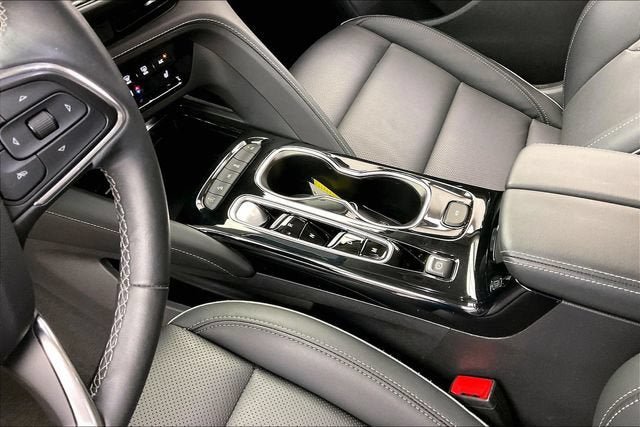 Certified 2023 Buick Envision Essence AWD/4WD image 15
