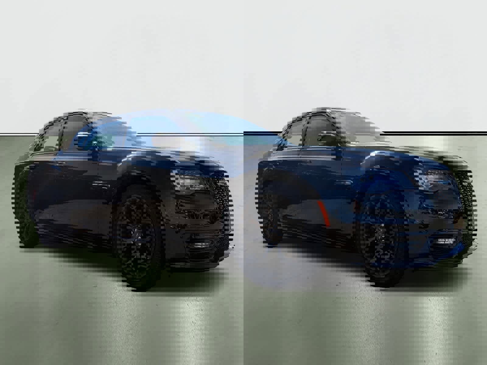 Used 2017 Chrysler 300 S w/ 300S Premium Group image 5