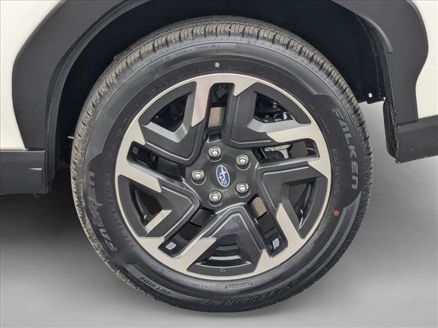 Used 2025 Subaru Forester Limited image 23