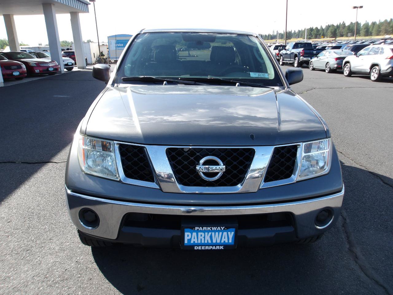 Used 2007 Nissan Frontier SE w/ Power Pkg AWD/4WD image 8
