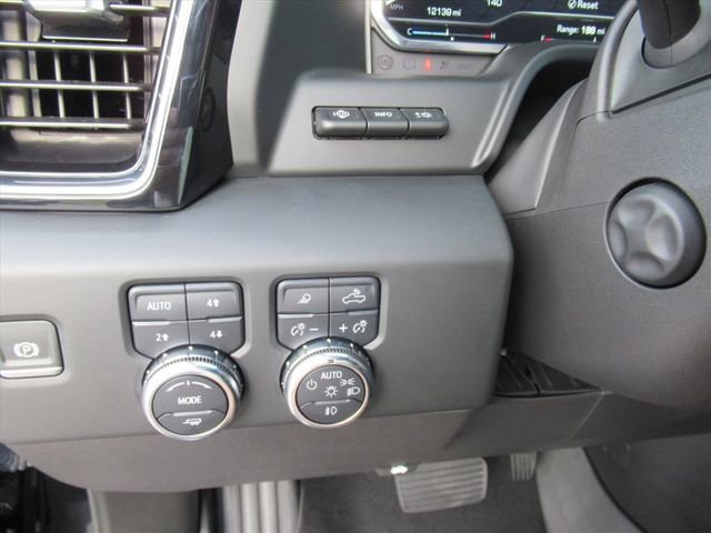 Used 2024 GMC Sierra 1500 Denali w/ Denali Reserve Package image 21