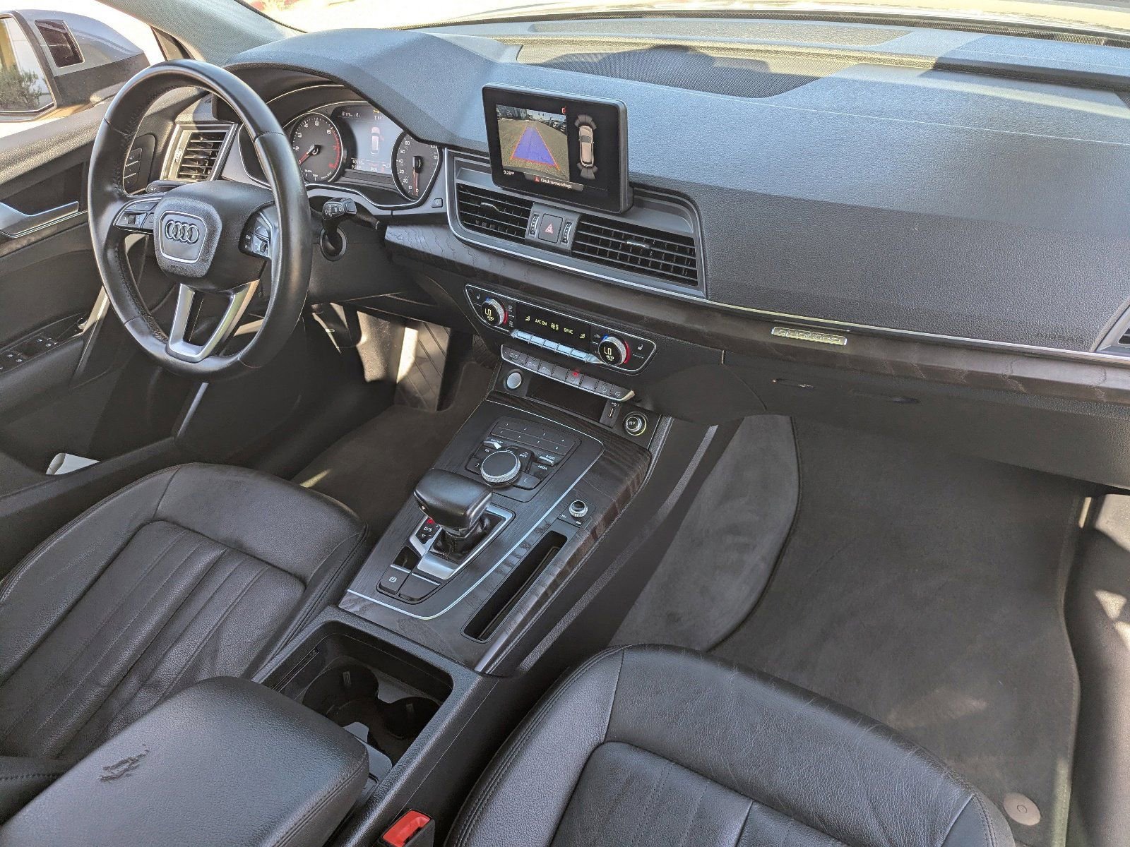 Used 2020 Audi Q5 2.0T Premium w/ Convenience Package AWD/4WD image 12