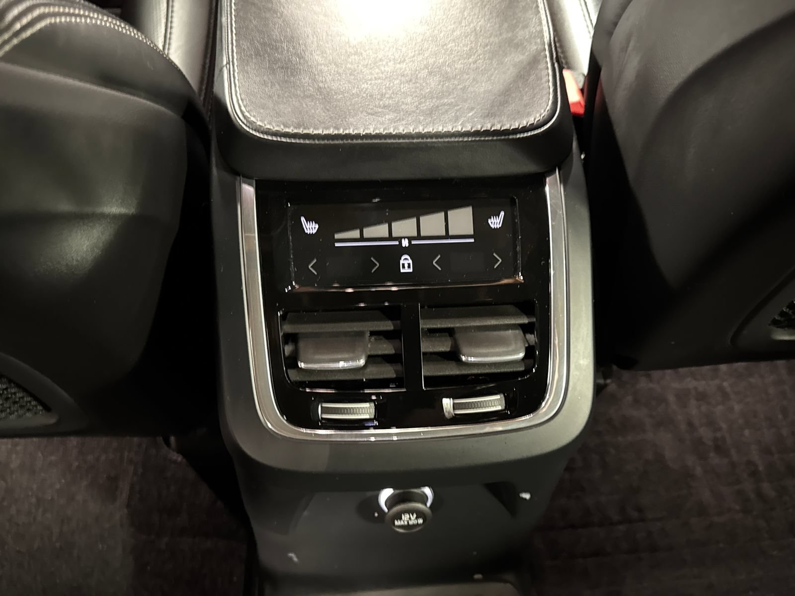 Used 2019 Volvo XC90 T8 Inscription w/ Advanced Package AWD/4WD image 26