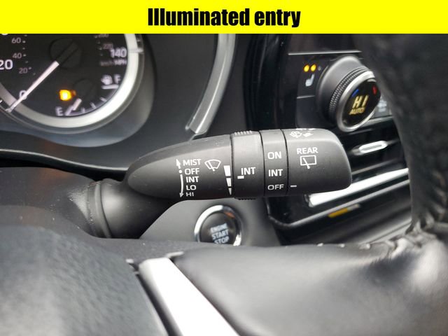 Used 2023 Toyota Highlander XSE image 12