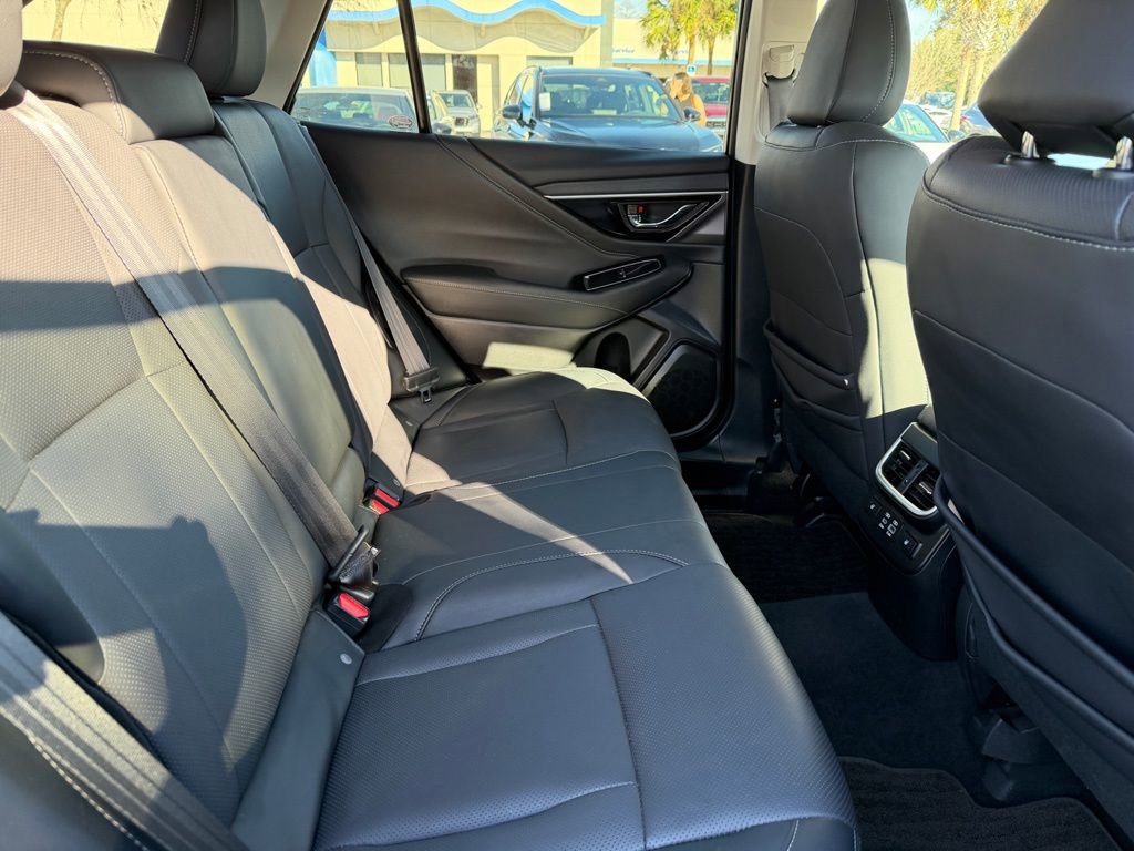 Used 2023 Subaru Outback Limited image 8