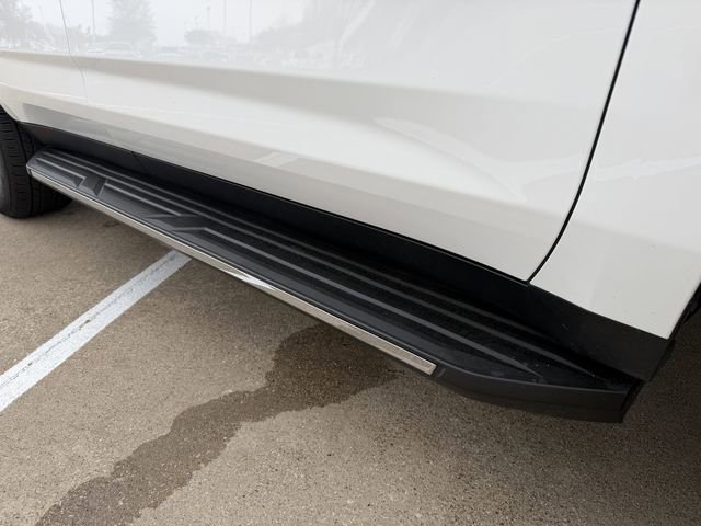 Used 2025 Chevrolet Tahoe LS image 9