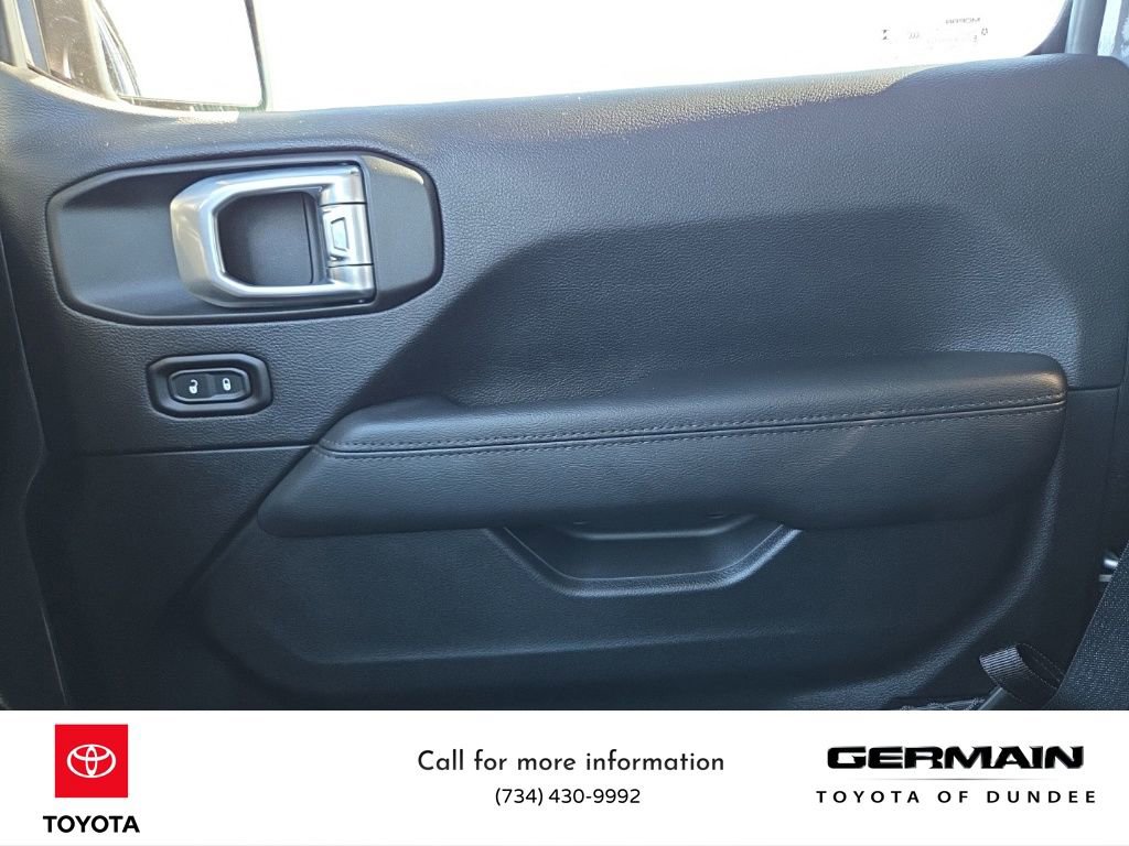 Used 2021 Jeep Wrangler Unlimited Sahara image 42