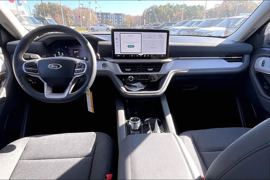 New 2026 Ford Explorer Active image 5