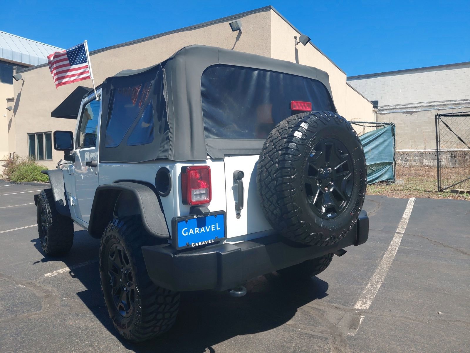 Used 2016 Jeep Wrangler Sport AWD/4WD image 23