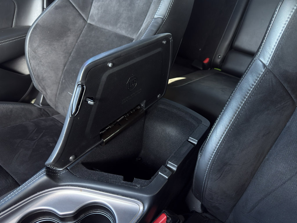 Used 2023 Dodge Challenger R/T w/ Plus Package image 45