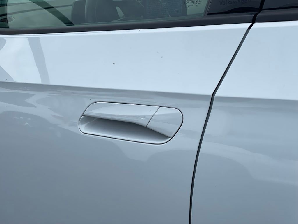 Certified 2022 Volkswagen ID.4 Pro image 27