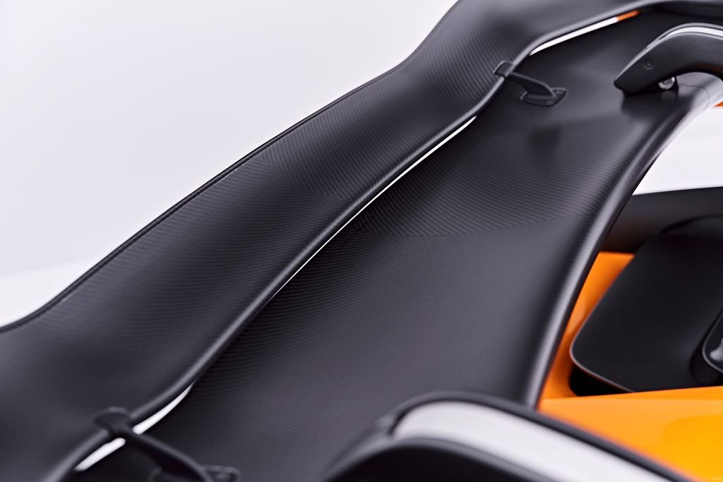 Used 2019 McLaren Senna RWD image 47