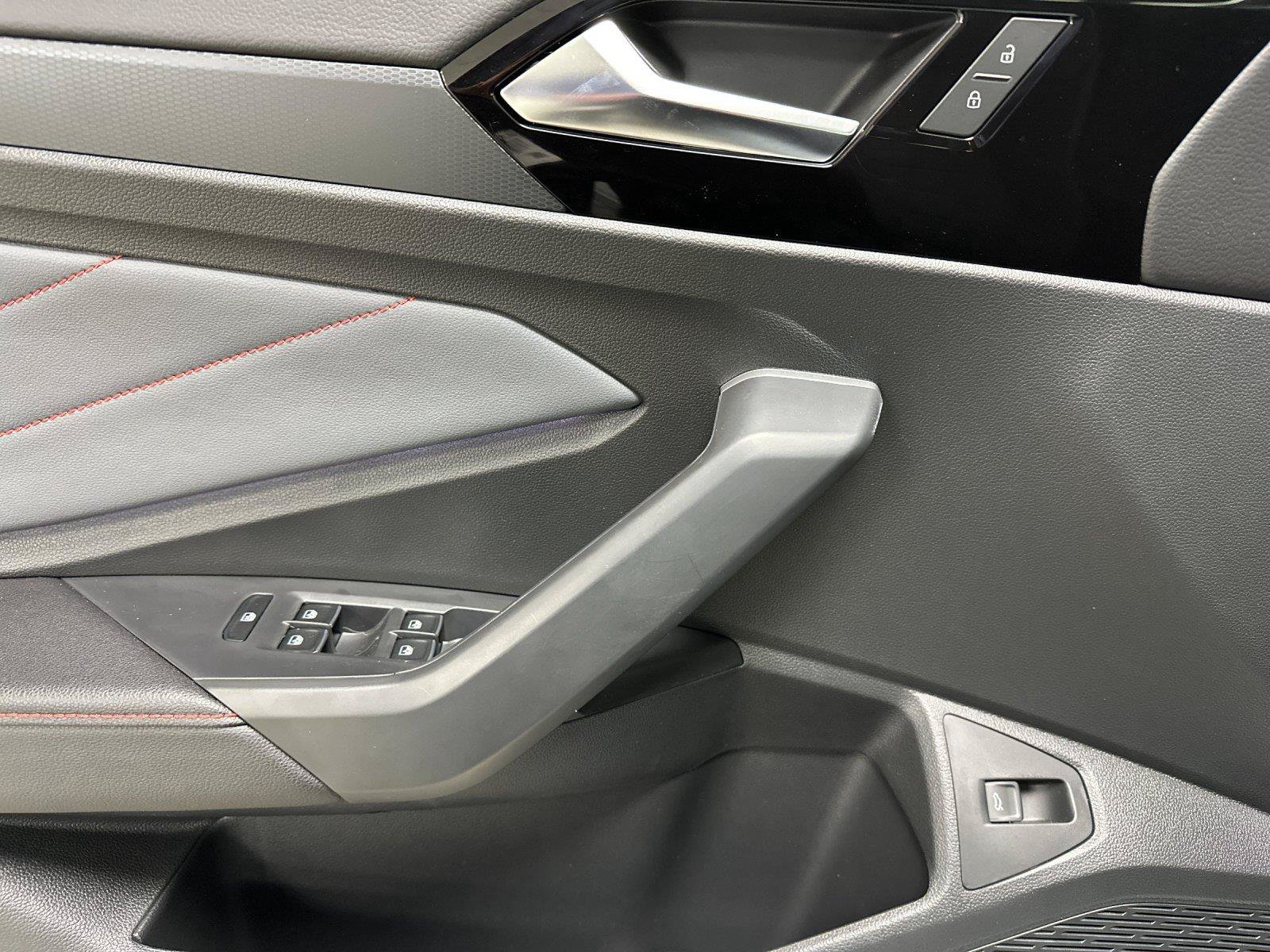 New 2027 Volkswagen Jetta GLI Autobahn FWD image 10