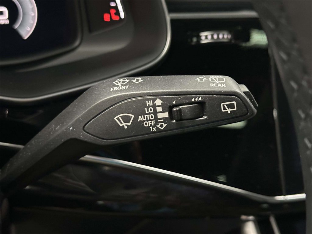 Used 2023 Audi Q7 3.0T Premium Plus w/ Premium Plus Package image 33