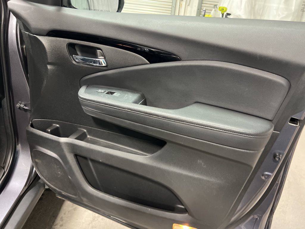 Used 2022 Honda Pilot Touring image 10