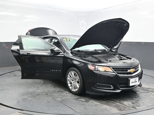 Used 2017 Chevrolet Impala LS FWD image 33