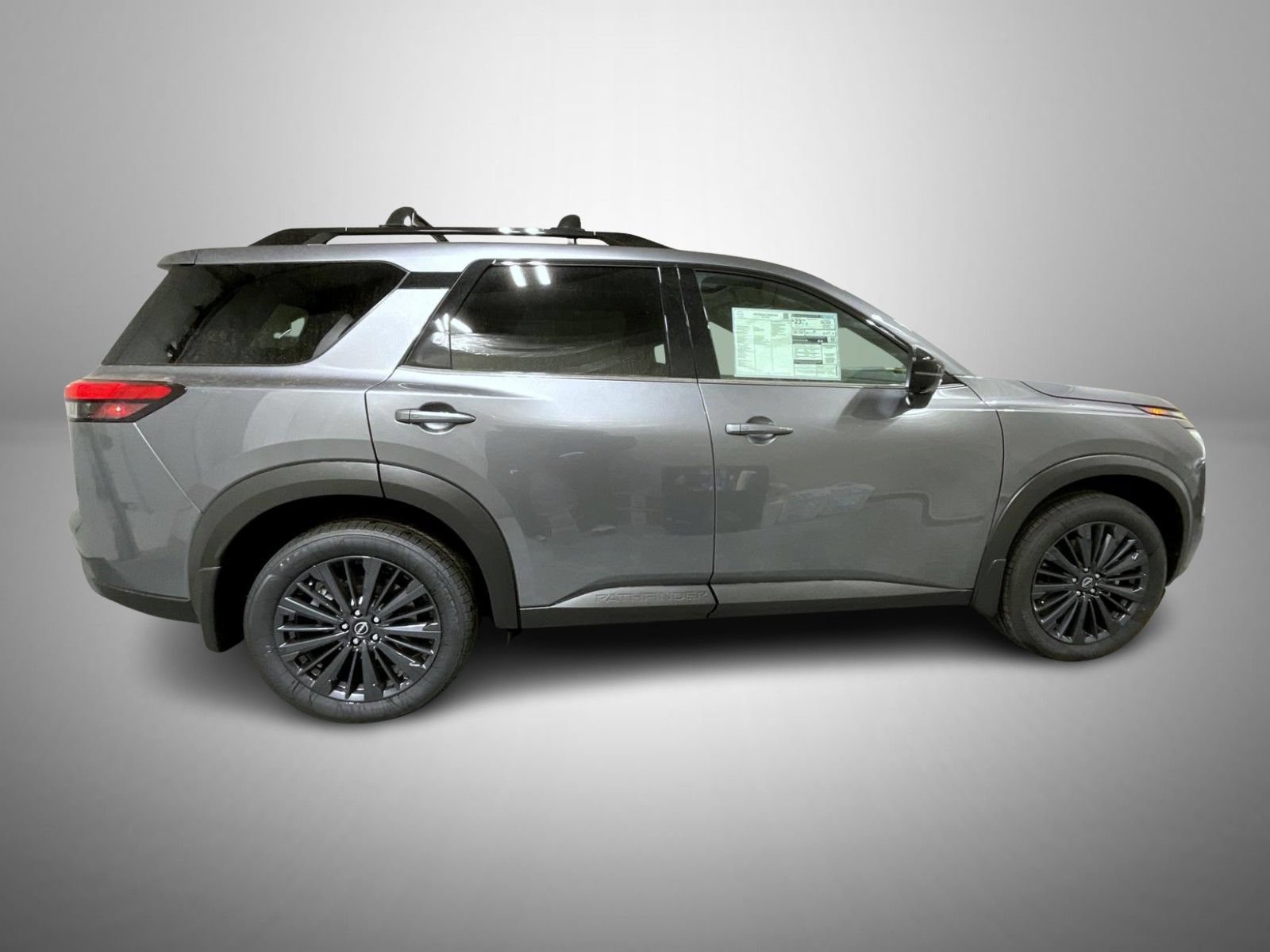 New 2026 Nissan Pathfinder SL w/ SL Premium Package AWD/4WD image 4
