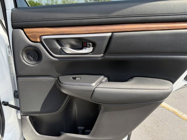 Used 2022 Honda CR-V Touring image 29
