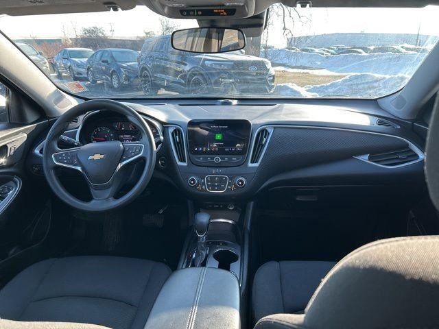 Used 2024 Chevrolet Malibu LT FWD image 33